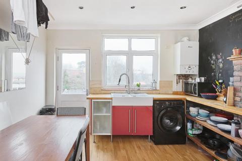 3 bedroom flat for sale, Cheltenham Road, Montpelier
