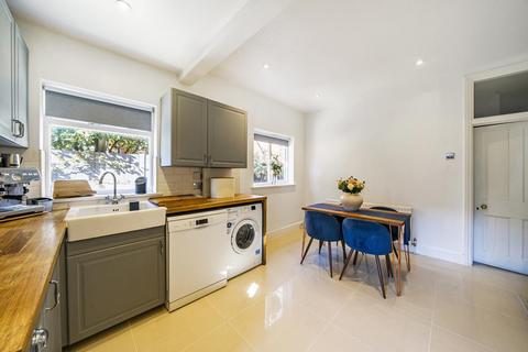 134 Merton Hall Road, London, SW19 3PZ