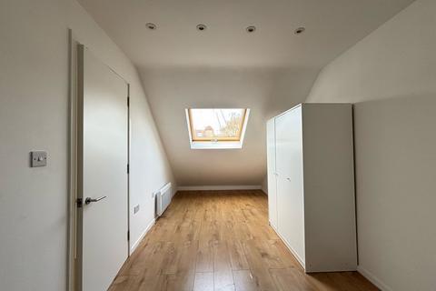 1 bedroom flat to rent, Victoria Road, London