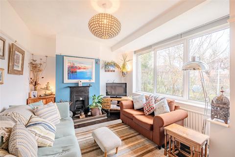 4 bedroom semi-detached house for sale, Clarendon Avenue, Trowbridge