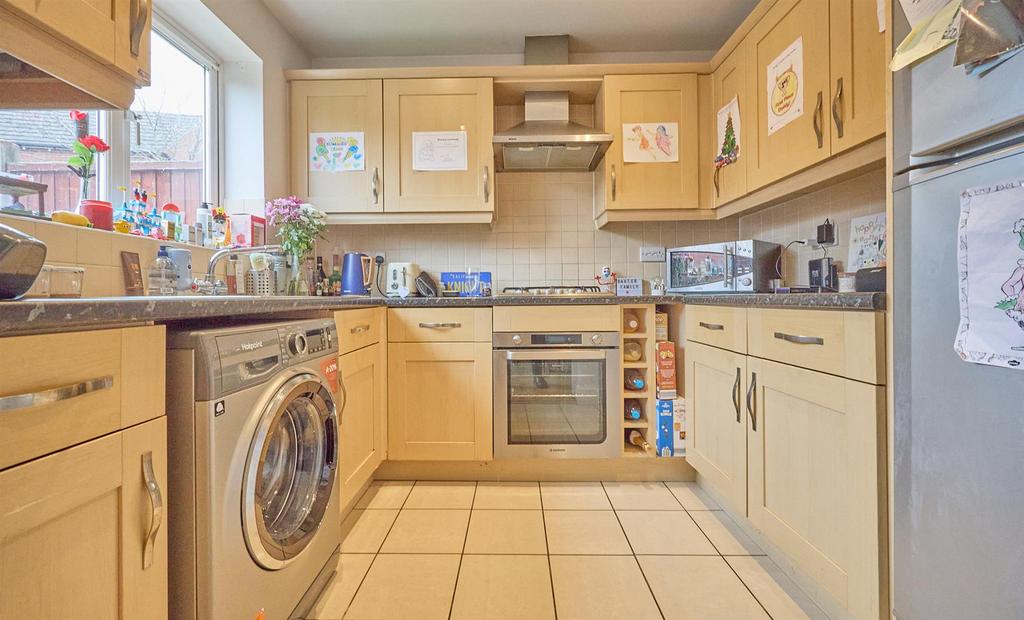 Rear Fitted Kitchen
