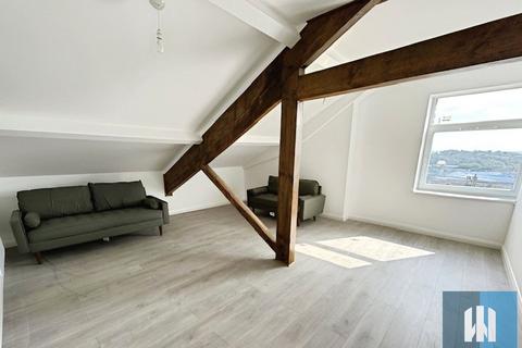 2 bedroom penthouse to rent, Market Place, Huddersfield Town Centre, Huddersfield, HD1