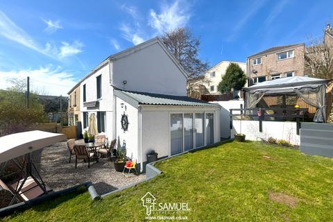 30 Fforchneol Row, Aberdare, CF44 6HD