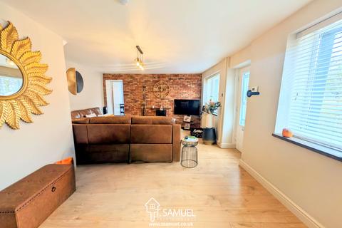 30 Fforchneol Row, Aberdare, CF44 6HD