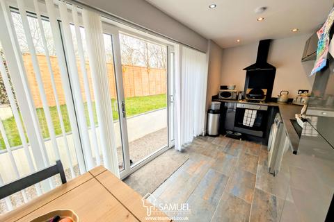 30 Fforchneol Row, Aberdare, CF44 6HD
