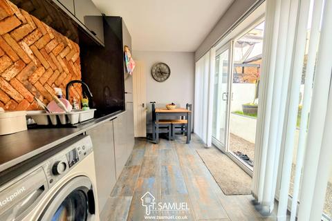 30 Fforchneol Row, Aberdare, CF44 6HD