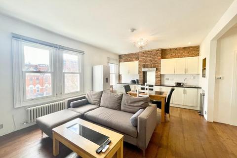 2 bedroom apartment to rent, The Avenue, West Ealing W13