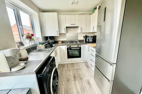 2 bedroom semi-detached house for sale, Henwood Close, Middlesbrough