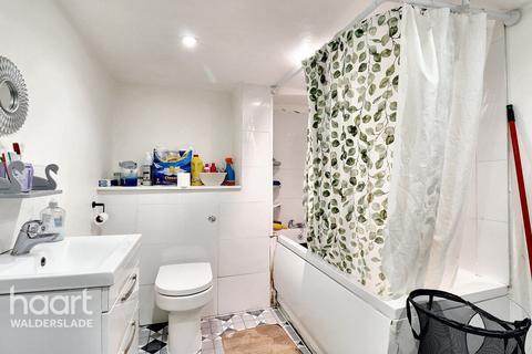 60 Thorold Road, Chatham, ME5 7EB