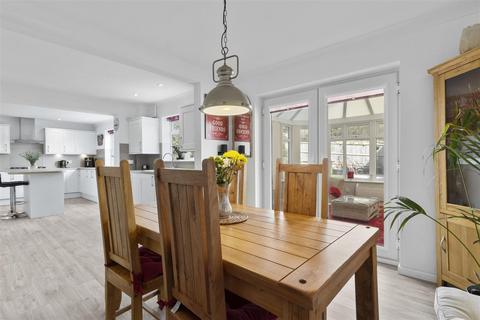 2 Audrey Close, Seaford, BN25 2QU