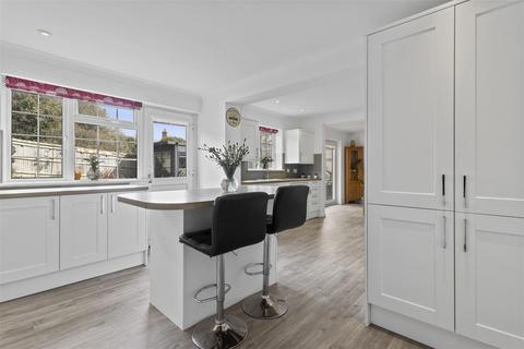 2 Audrey Close, Seaford, BN25 2QU
