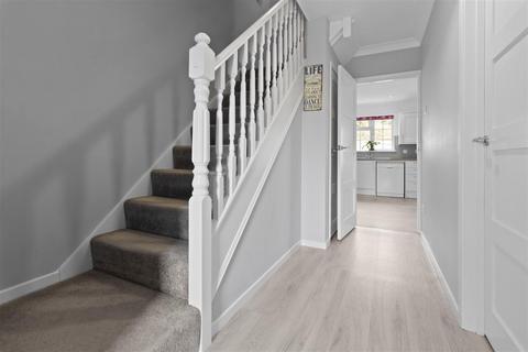 2 Audrey Close, Seaford, BN25 2QU