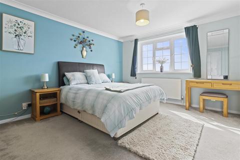 2 Audrey Close, Seaford, BN25 2QU