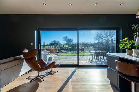 4 bedroom barn conversion for sale, Marsh Lane, Warrington WA4
