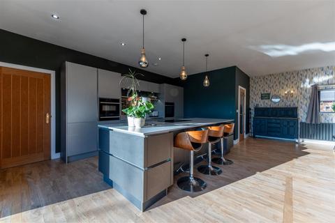 4 bedroom barn conversion for sale, Marsh Lane, Warrington WA4