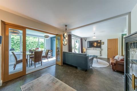 4 bedroom bungalow for sale, High Street, Frodsham WA6