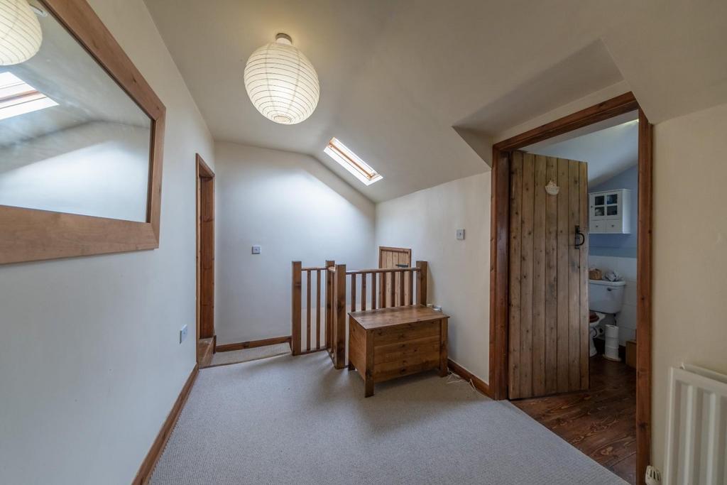 2 Gallowclough Lane-025.JPG