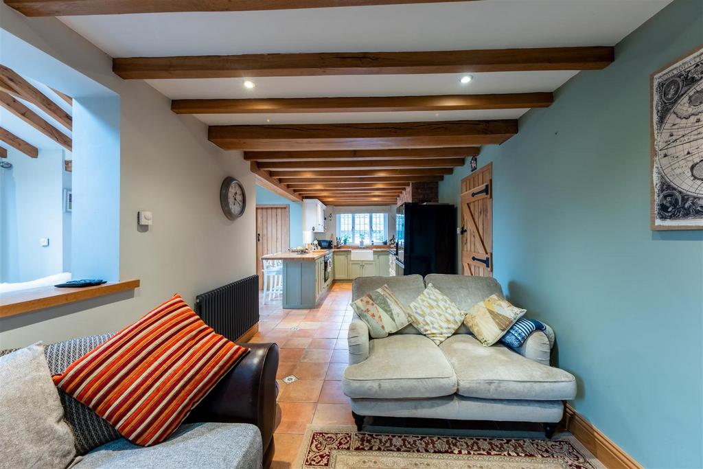 68 Cliff Road-004.jpg