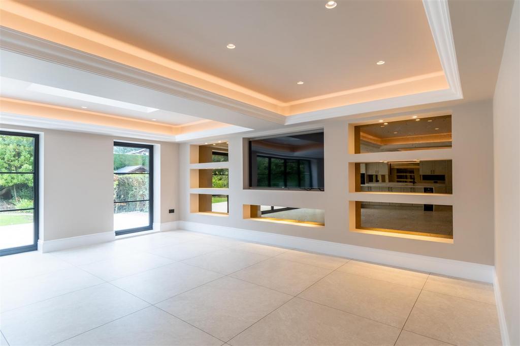 Holly Lodge-011.jpg