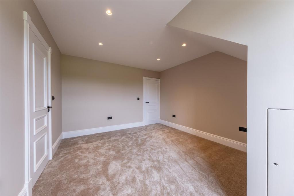 Holly Lodge-031.jpg
