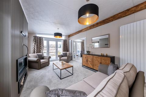 2 bedroom property for sale, Chester Road, Northwich CW8