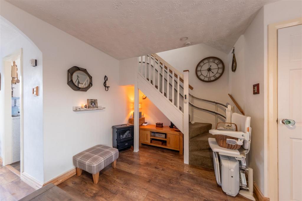 1 Audlem Drive-010.jpg