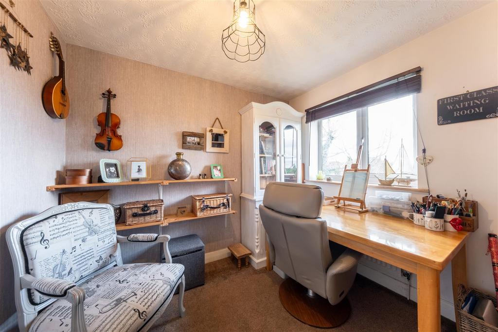 1 Audlem Drive-016.jpg
