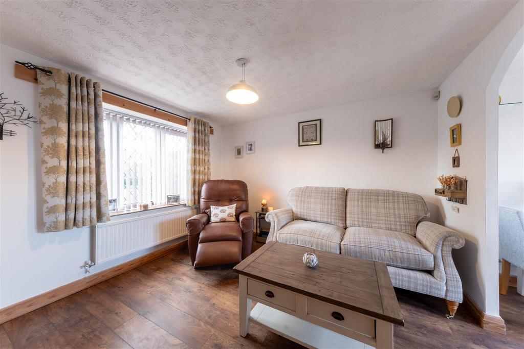 1 Audlem Drive-008.jpg