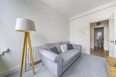 1 bedroom apartment for sale, High Street, Horley RH6