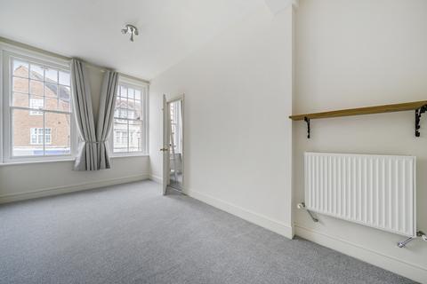 undefined, High Street, Horley RH6