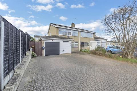 4 bedroom semi-detached house for sale, Victory Close, Bury St. Edmunds