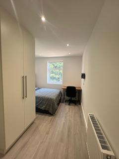 1 bedroom in a house share to rent, New Lane, Eccles, M30 7JW