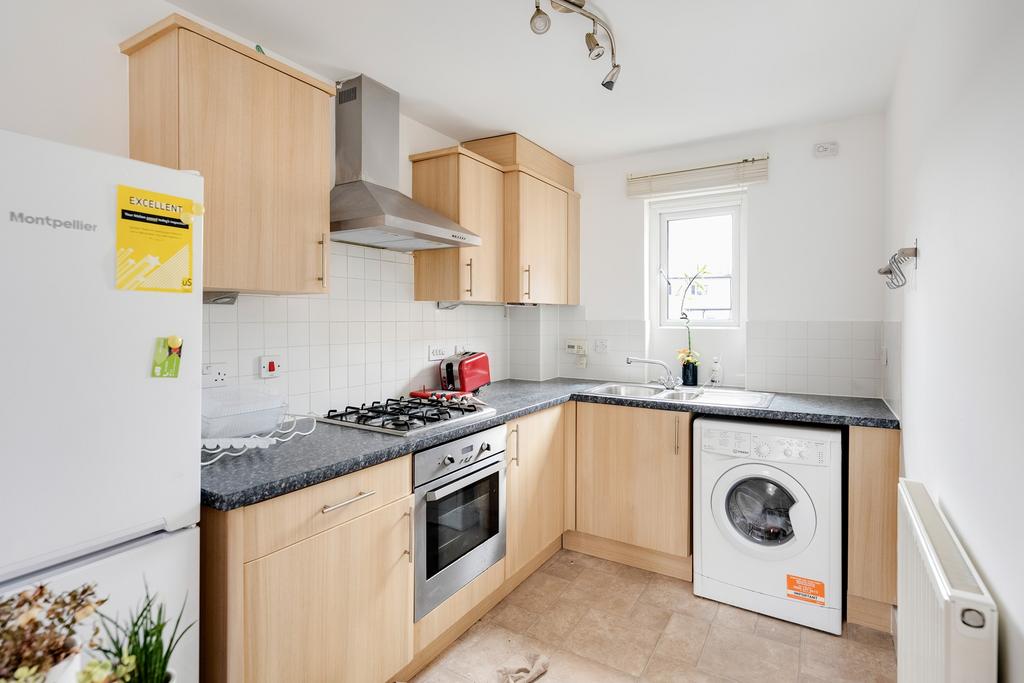 Apartment in Horfield - View 4