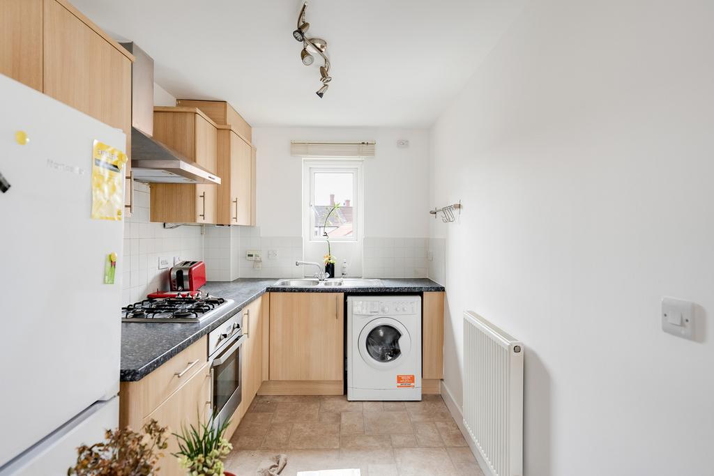Apartment in Horfield - View 5