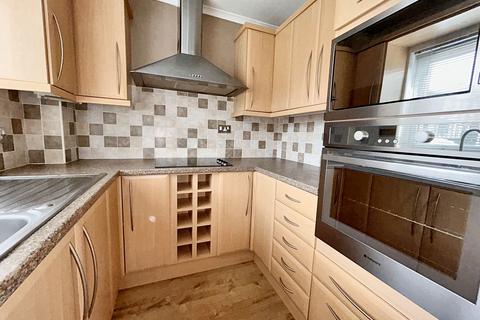 13 Broadoak, Gateshead, NE10 8XF