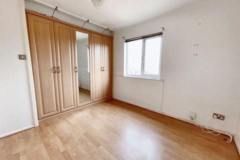 13 Broadoak, Gateshead, NE10 8XF