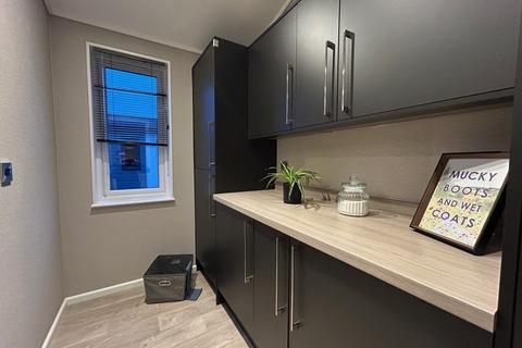 2 bedroom park home for sale, Canvey Island, Essex, SS8