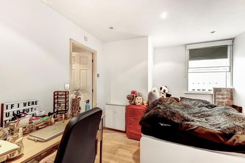2 bedroom flat to rent, Lambeth Road, London SE1
