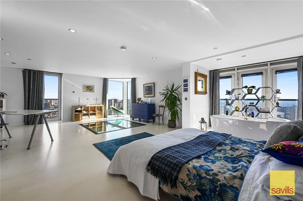 Principal Bedroom