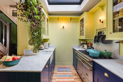 243 Wick Road, London, E9 5AF