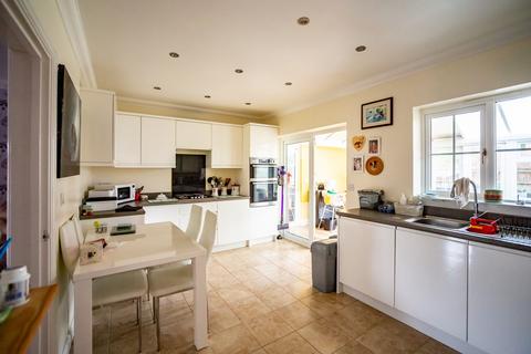 3 bedroom link detached house for sale, Forum Way Chartfields, Ashford, TN23 3