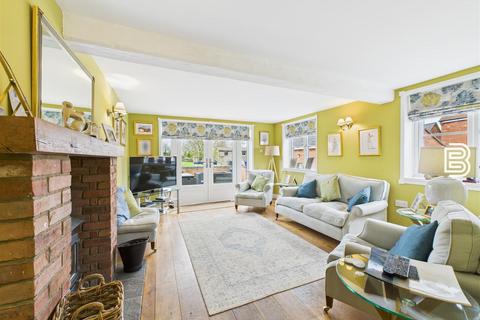 3 bedroom cottage for sale, Main Street, Rugby CV23