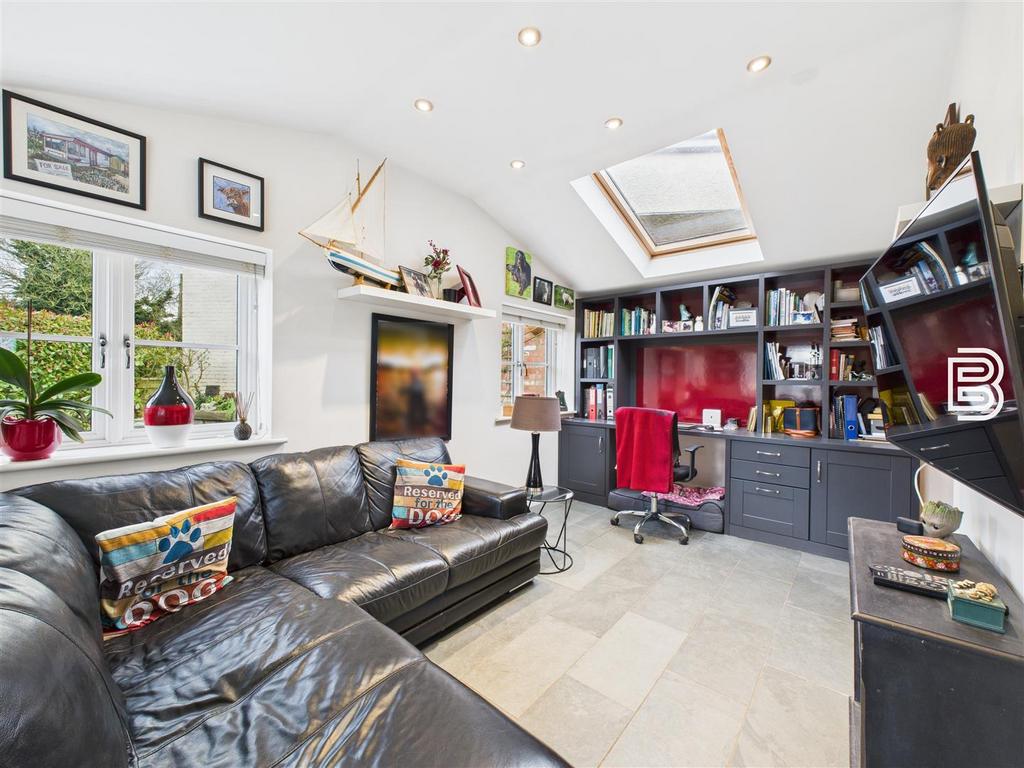 Sitting Room.jpg