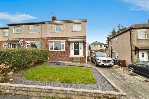 18 Kestrel Drive, Bradford, BD2 4HA