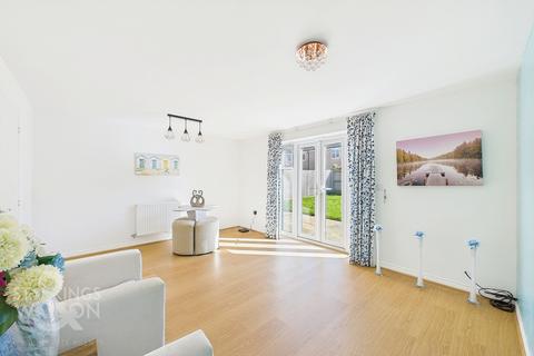 31 Colossus Way, Norwich, NR5 0UY