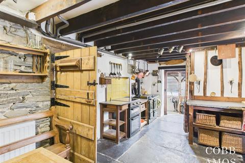 5 bedroom detached house for sale, New Radnor