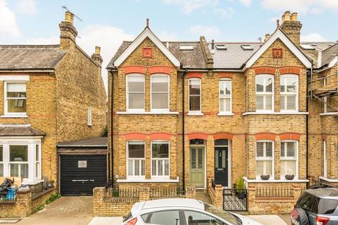 3 bedroom semi-detached house to rent, Heath Gardens, Twickenham TW1