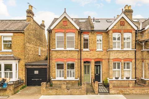 3 bedroom semi-detached house to rent, Heath Gardens, Twickenham TW1