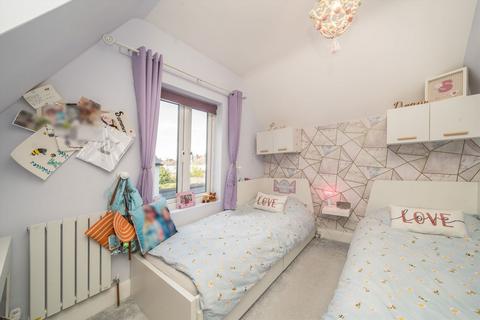 6 Westfield Road, Surbiton, KT6 4EL