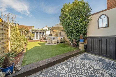 6 Westfield Road, Surbiton, KT6 4EL